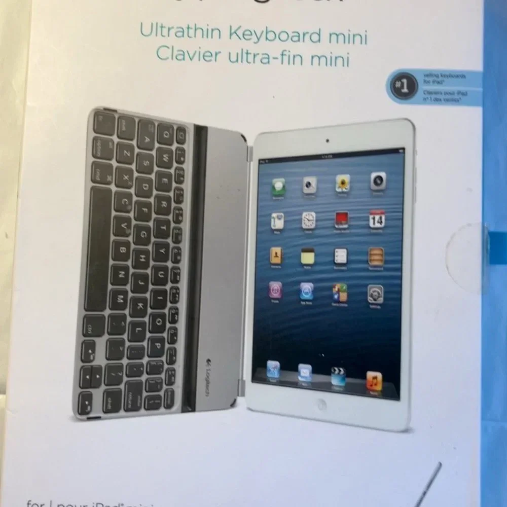 Back to School! Logitech Magnetic Ultrathin Keyboard (ipad not included)